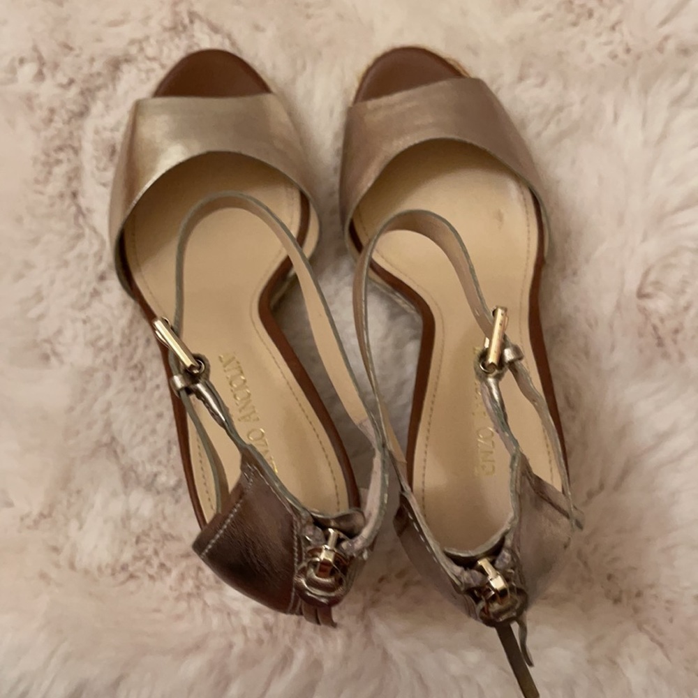 Enzo Angiolini Gold Espadrilles with reptile pattern sz6 - Picture 6 of 7